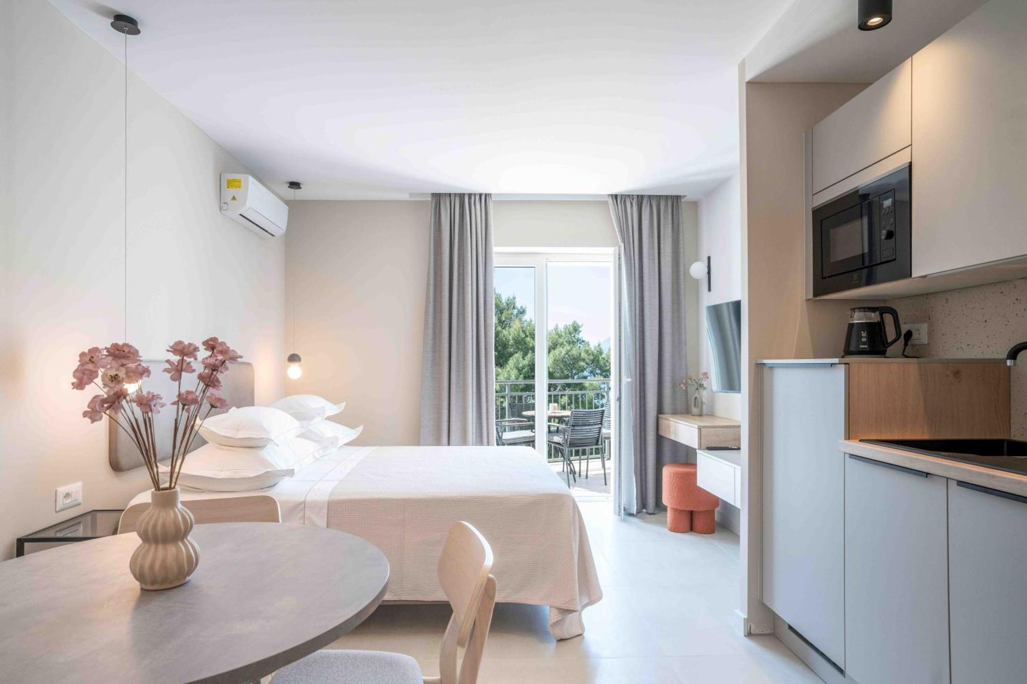 Sea View Apartment Gin Brela Buitenkant foto