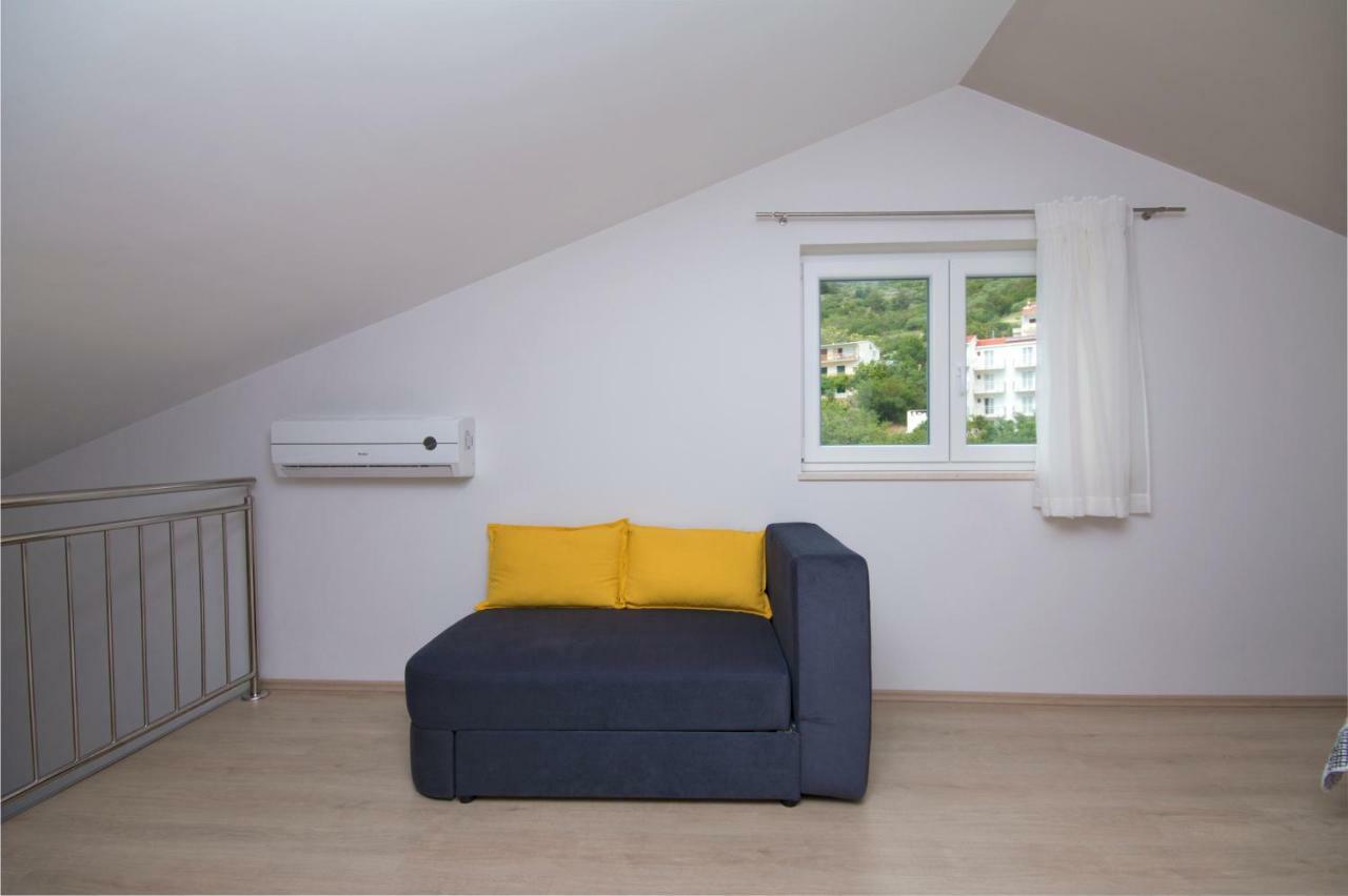 Sea View Apartment Gin Brela Buitenkant foto